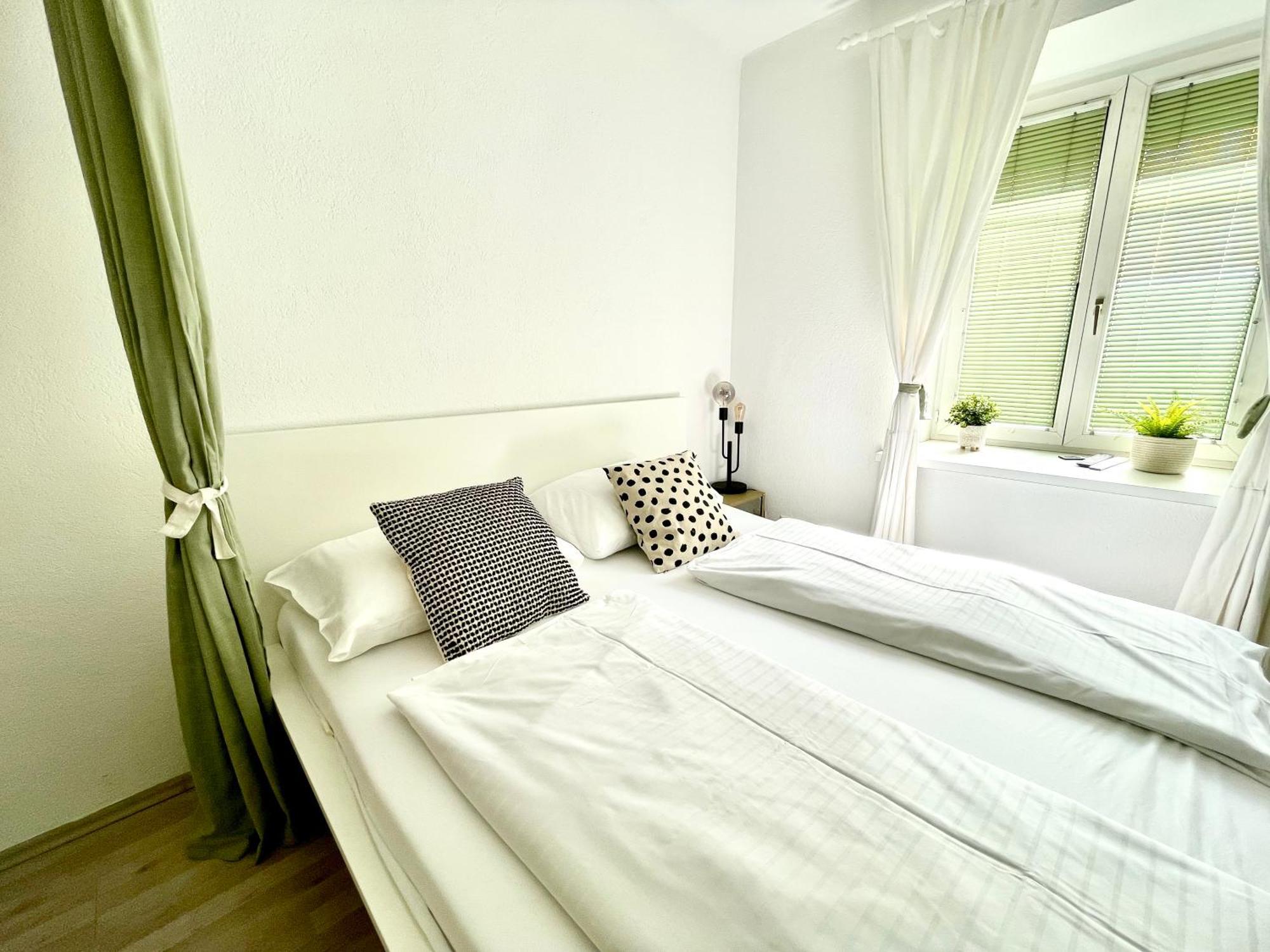 Contactless Self-Check-In - City Apartment Zum Wohlfuhlen Ans16 Грац Екстер'єр фото